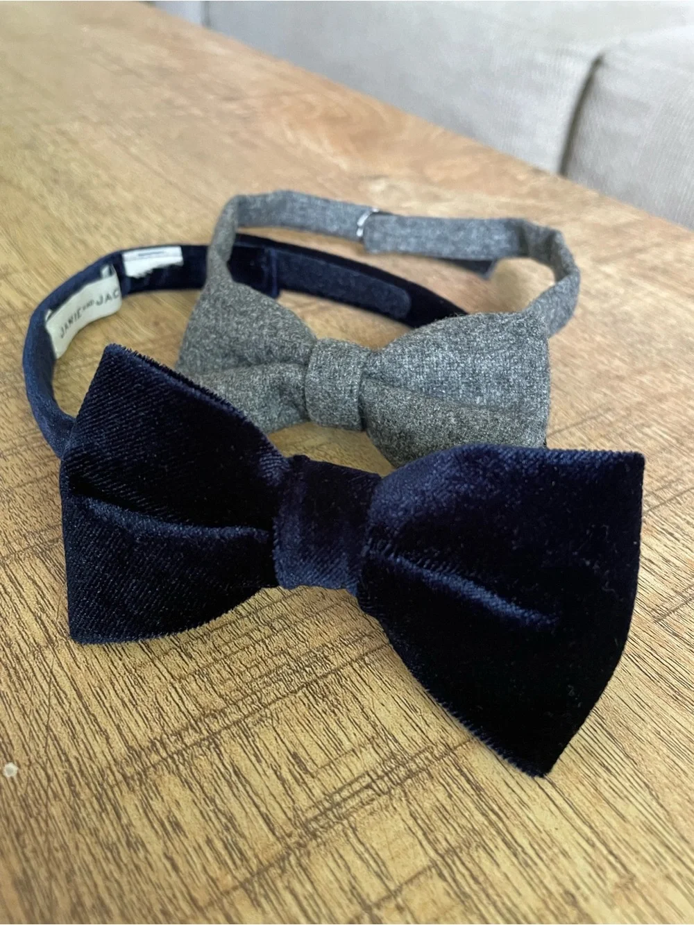 Classic boys’ Velvet and Wool Bow Tie Set - Navy & Gray